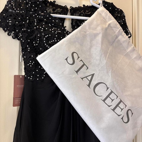 Elegant Maxi Dress Pearl Embellishments A-Line Sweetheart Neck Line, Size 2 - Picture 7 of 8